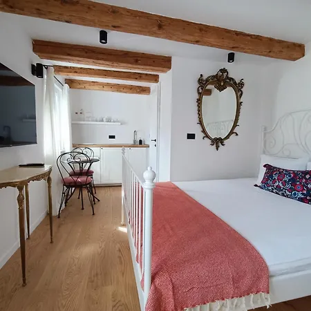 M&r Ii * Capodistria