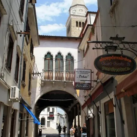 Appartement M&r Ii *